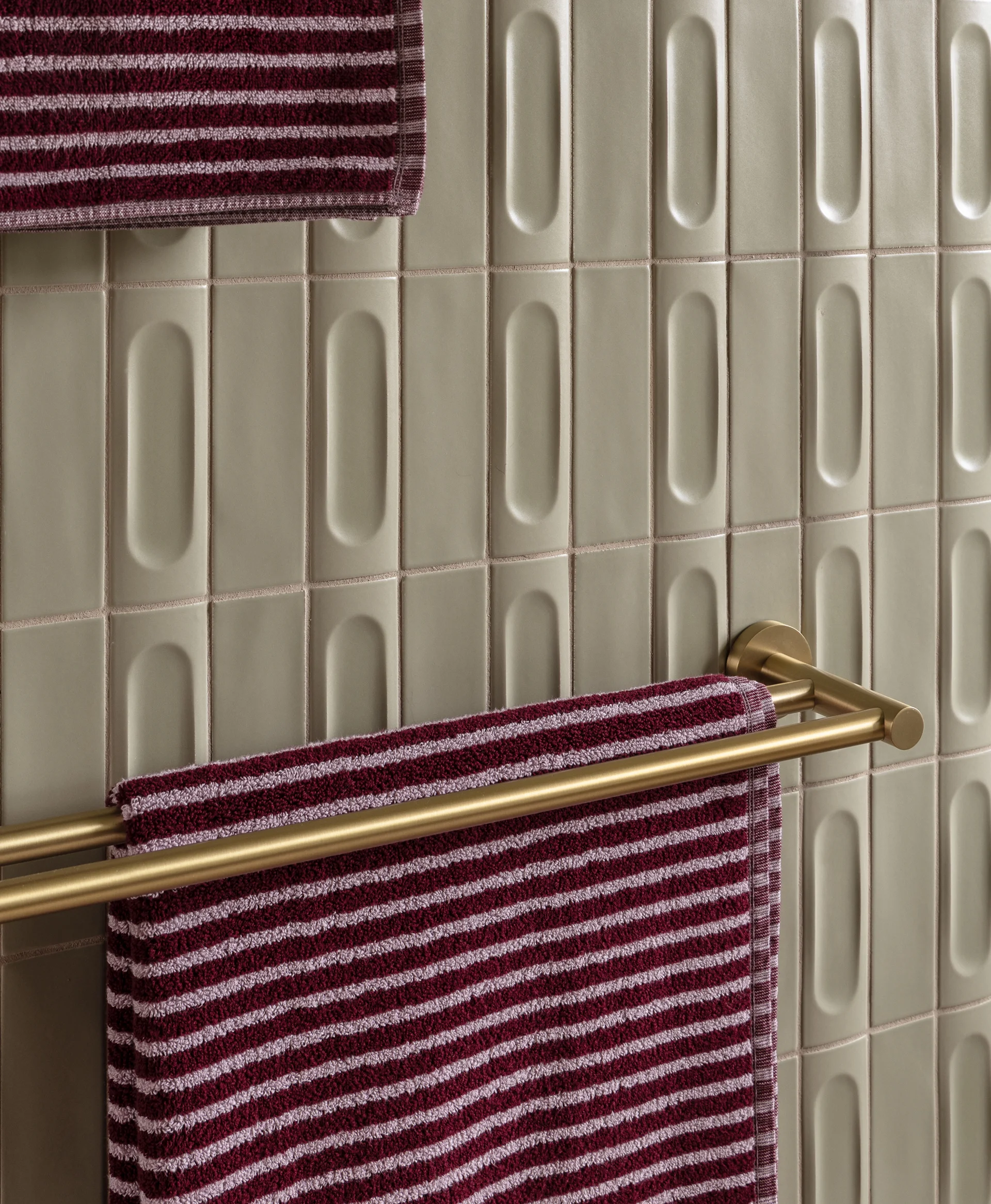 Accessories-Elysian-double-towel-rail