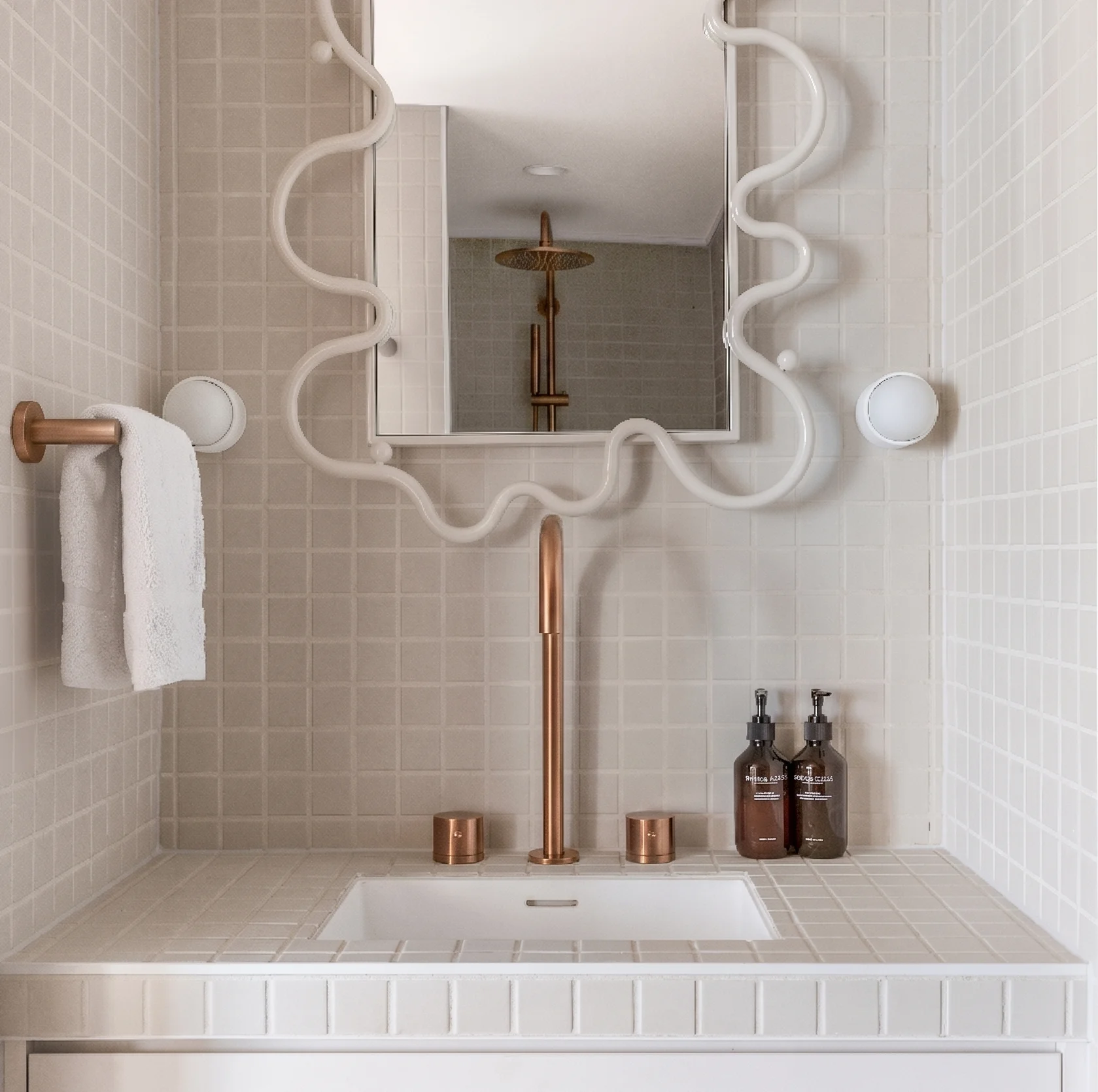 Elysian Hand Towel Holder - Brushed Copper