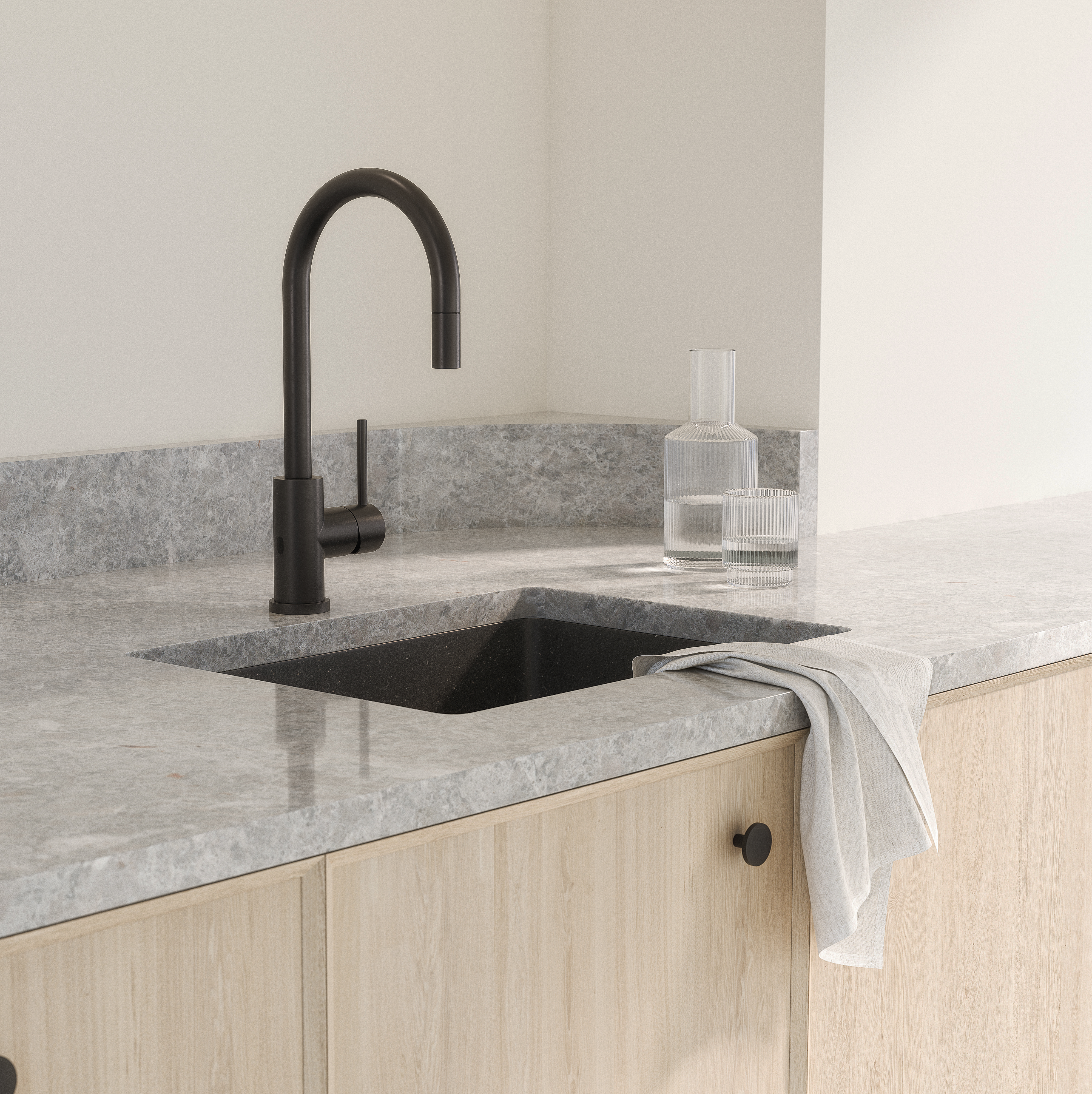 Elysian Sensor Commercial Pull Out Kitchen Mixer MB