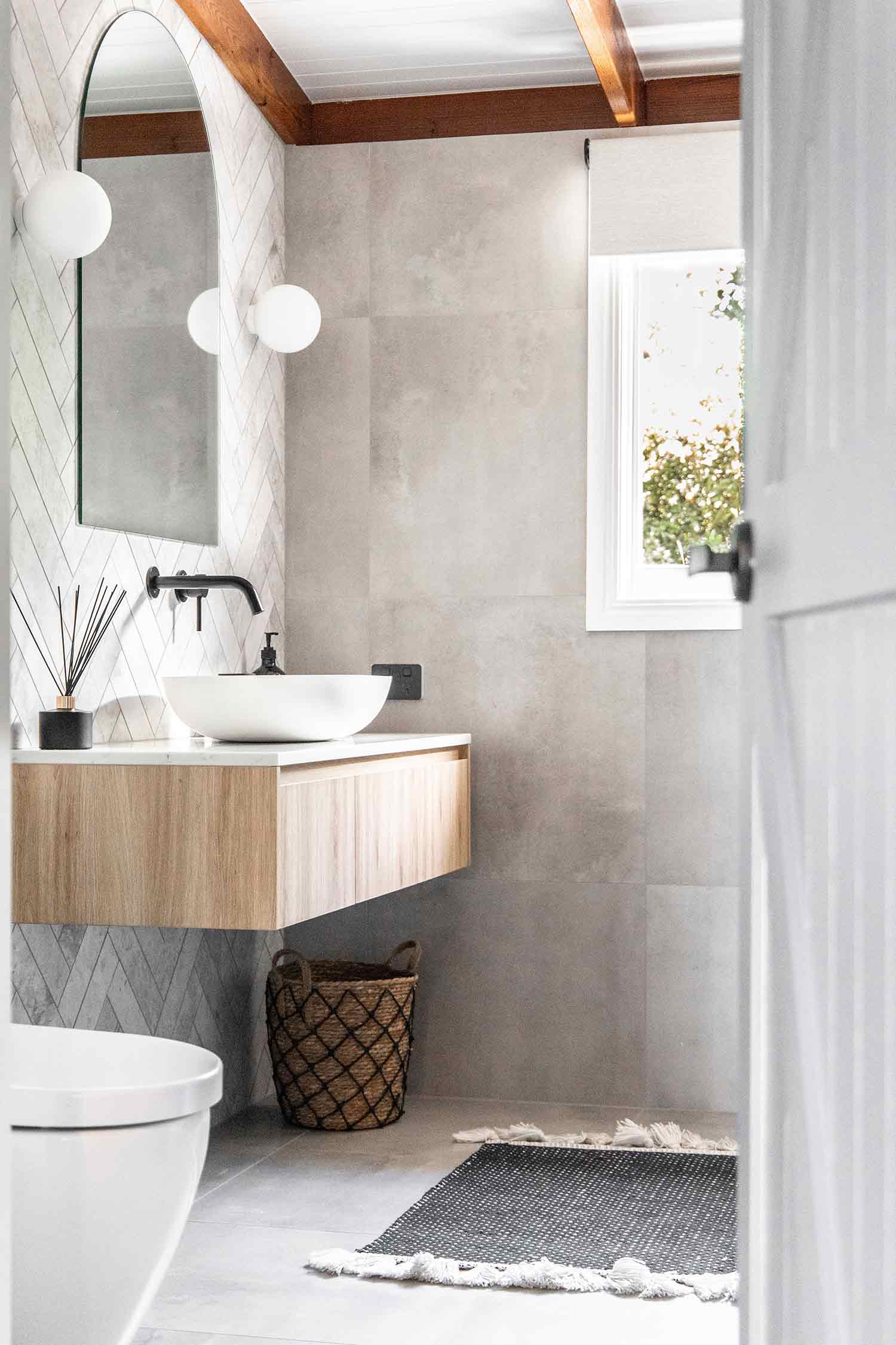 BEFORE AND AFTER: THE BEECHMONT CHALET + INTERVIEW WITH GEORGIE STEVENSON