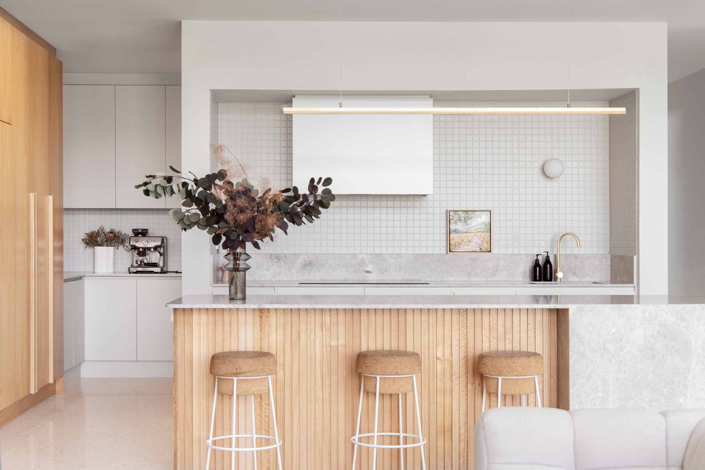 Benifits-of-art-for-home-decoration-framed-picture-on-wall-in-the-kitchen-creates-a-softness